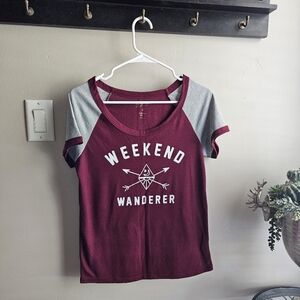 Arizona Jean Company Women's Burgundy and Gray Tee